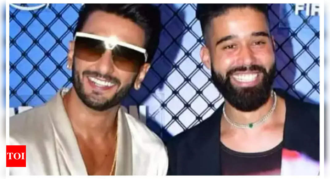Ranveer Singh gives a shout out to AP Dhillon, says, "You know AP....now, meet Amrit" - Times of India