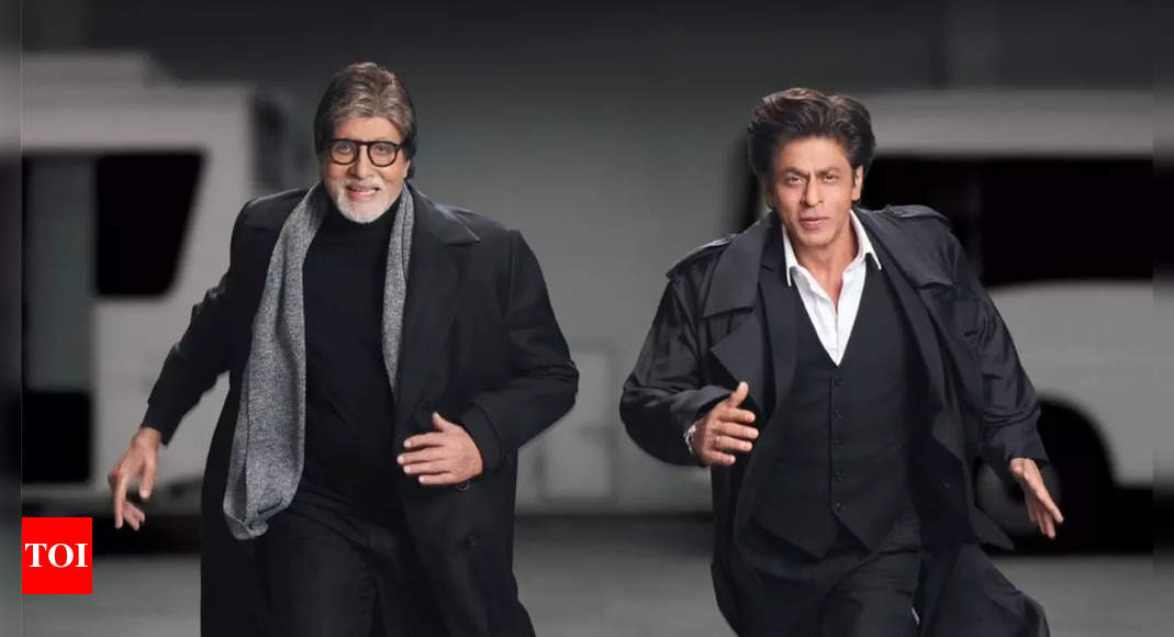 शाहरुख खान ने अमिताभ बच्चन को दी जन्मदिन की शुभकामनाएं, कहा- 'आपके जैसी हवा में सांस लेना वरदान है' |  हिंदी मूवी समाचार - टाइम्स ऑफ इंडिया