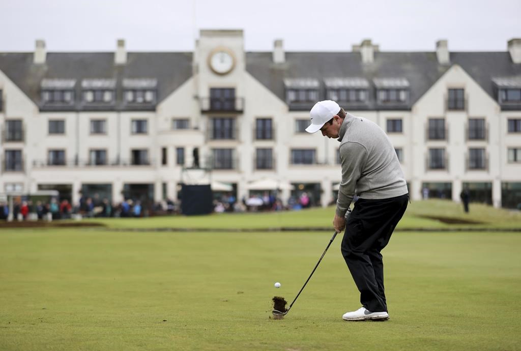 Robert MacIntyre on the 18th hole during day one of the 2023 Alfred Dunhill Links Championship at St Andrews, Thursday Oct. 5, 2023.(Steve Welsh/PA via AP)