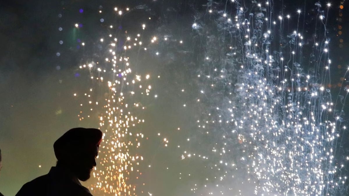 दिवाली 2023: पटाखे जलाते समय पालन करने योग्य 6 सावधानियां - न्यूज18