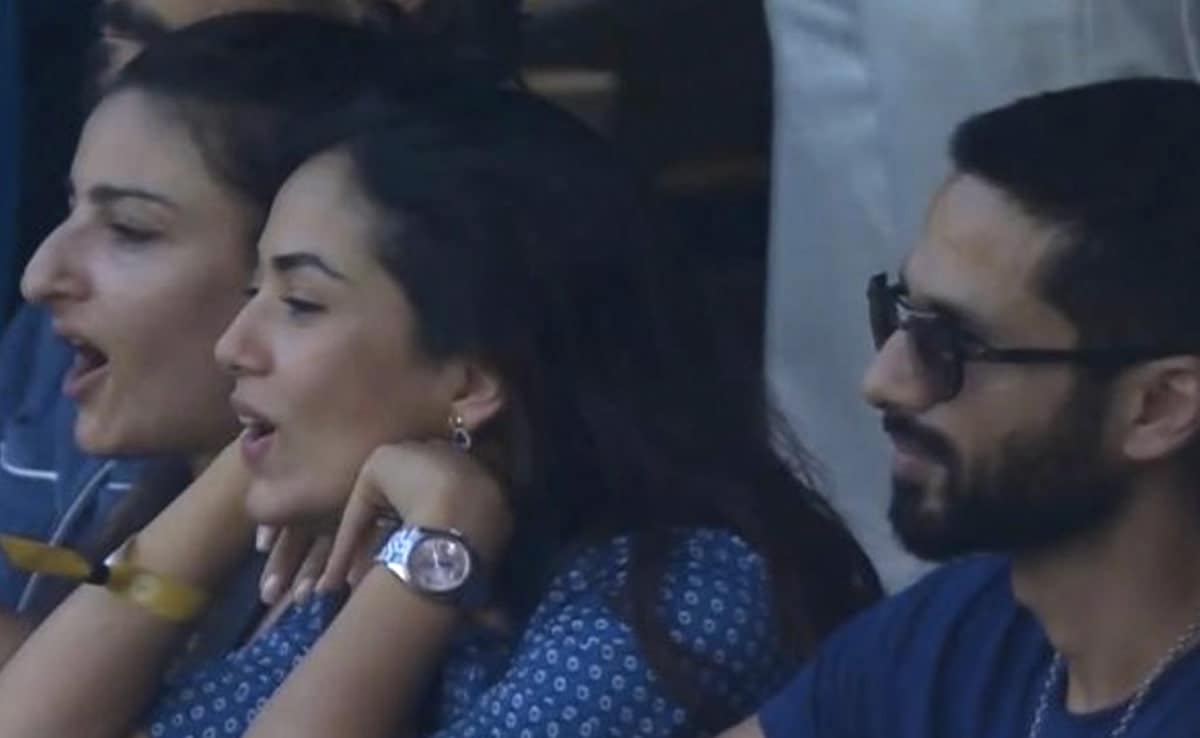 World Cup Semi-Final: Shahid Kapoor Spotted Watching India Vs New Zealand With Wife Mira Rajput