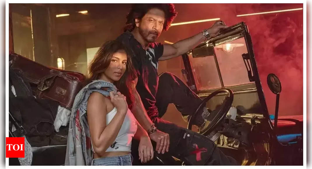 शाहरुख खान और सुहाना खान 'किंग' की शूटिंग शुरू करने के लिए तैयार;  पिता-पुत्री की जोड़ी लंदन में फिल्म की शूटिंग शुरू करेगी |  - टाइम्स ऑफ इंडिया