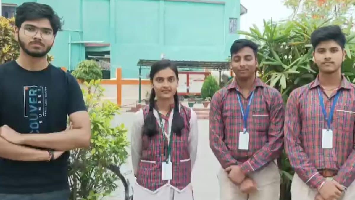 CBSE Class 12 Results: 5 Toppers From This Bihar School Aspire To Be CAs And Doctors - News18