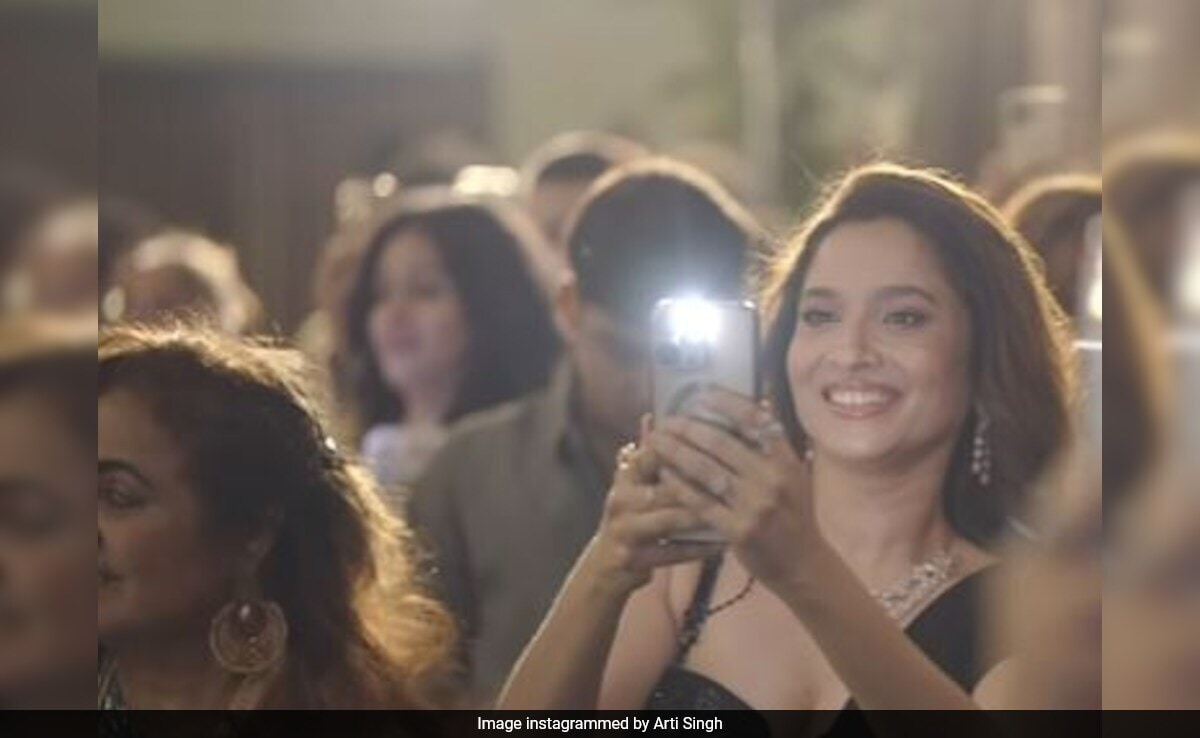 Just Ankita Lokhande Setting BFF Goals By Recording Arti Singh At Her Sangeet Night