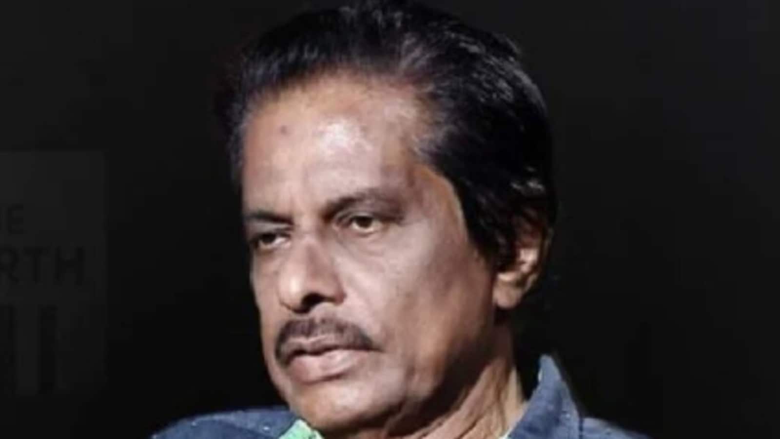 अनुभवी मलयालम फिल्म निर्माता 68 वर्षीय हरिकुमार का कैंसर से लड़ाई के बाद निधन हो गया