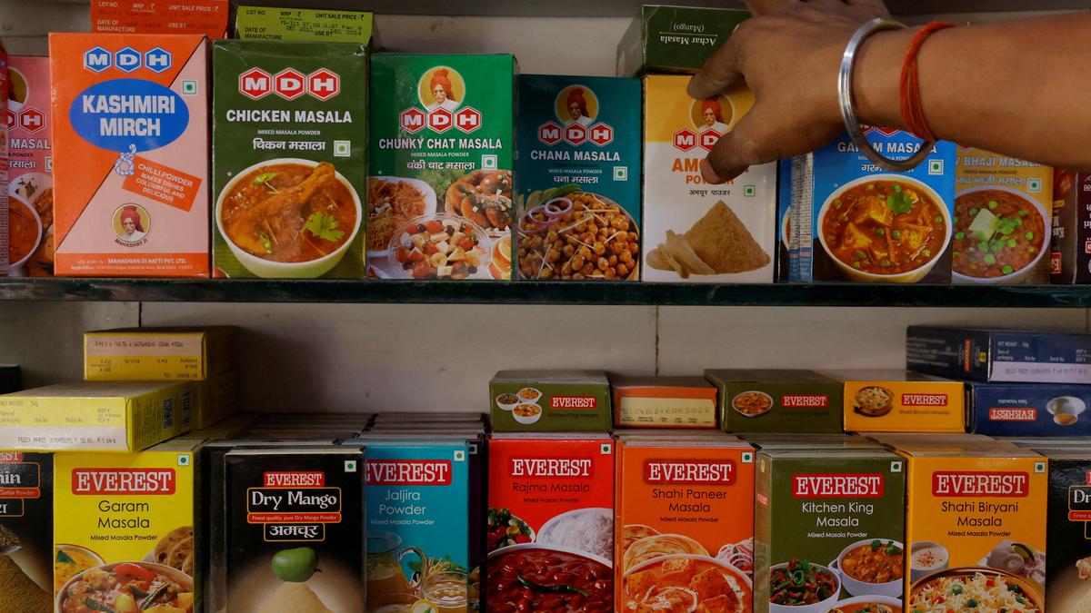 भारत ने खाद्य पदार्थों में अधिकतम कीटनाशक अवशेष सीमा के लिए कड़े मानदंड अपनाए: सरकार