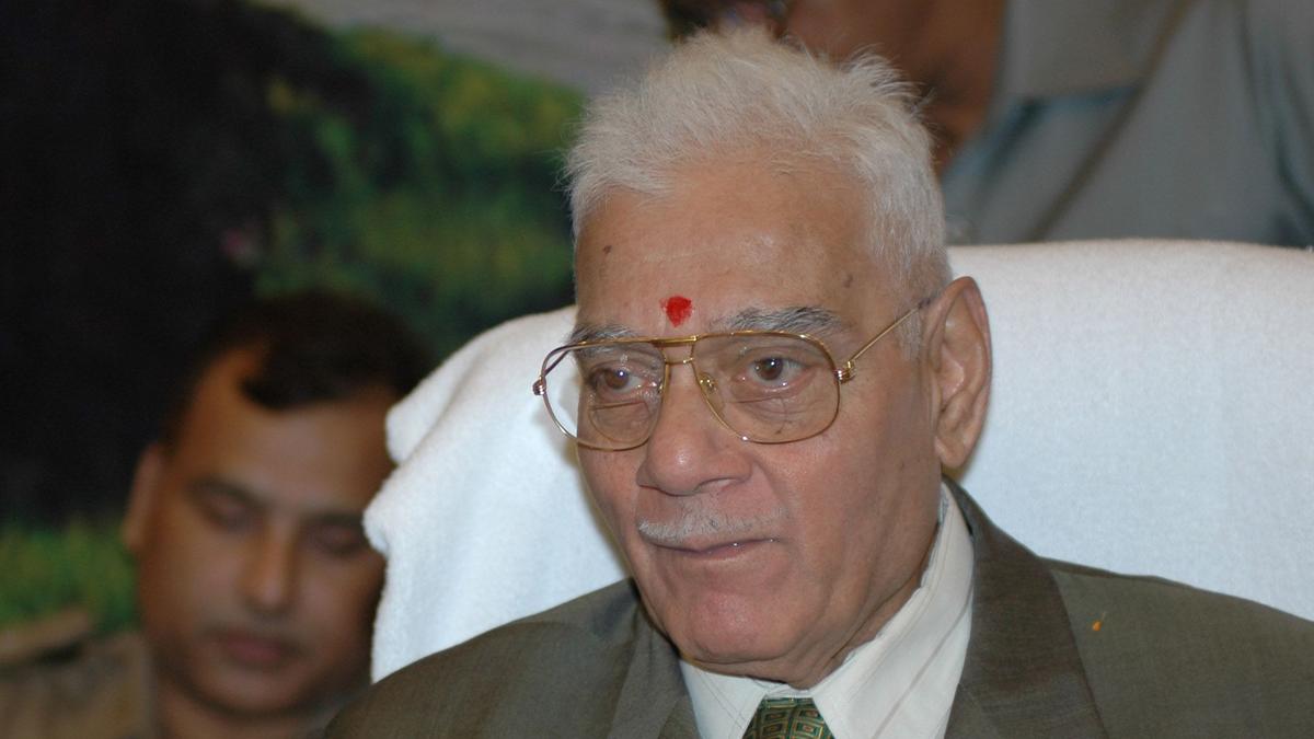Former Odisha Governor Murlidhar Chandrakant Bhandare passes away