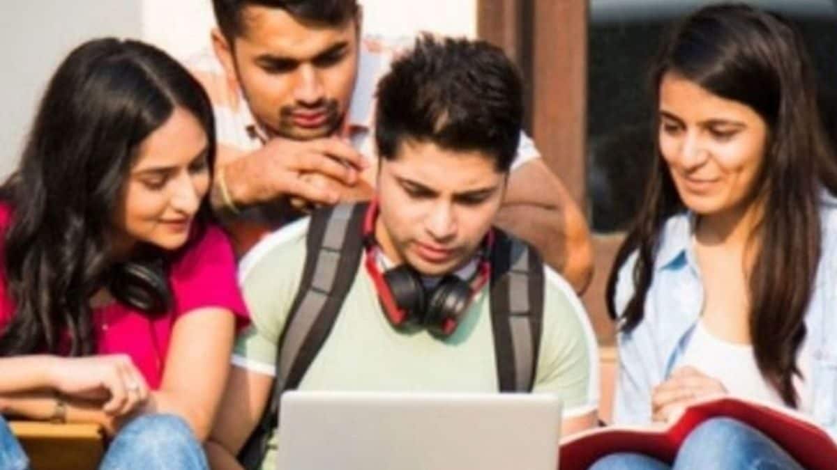 JEE Advanced 2024 Answer Key to Be Released Today at jeeadv.ac.in; How to Download - News18