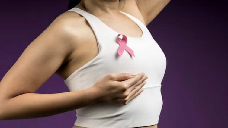women health breast cancer causes symptoms diagnosis treatment in hindi Breast Cancer: ब्रेस्ट कैंसर का सबसे बड़ा लक्षण क्या होता है... इस चीज को इग्नोर किया तो हो सकती है मौत